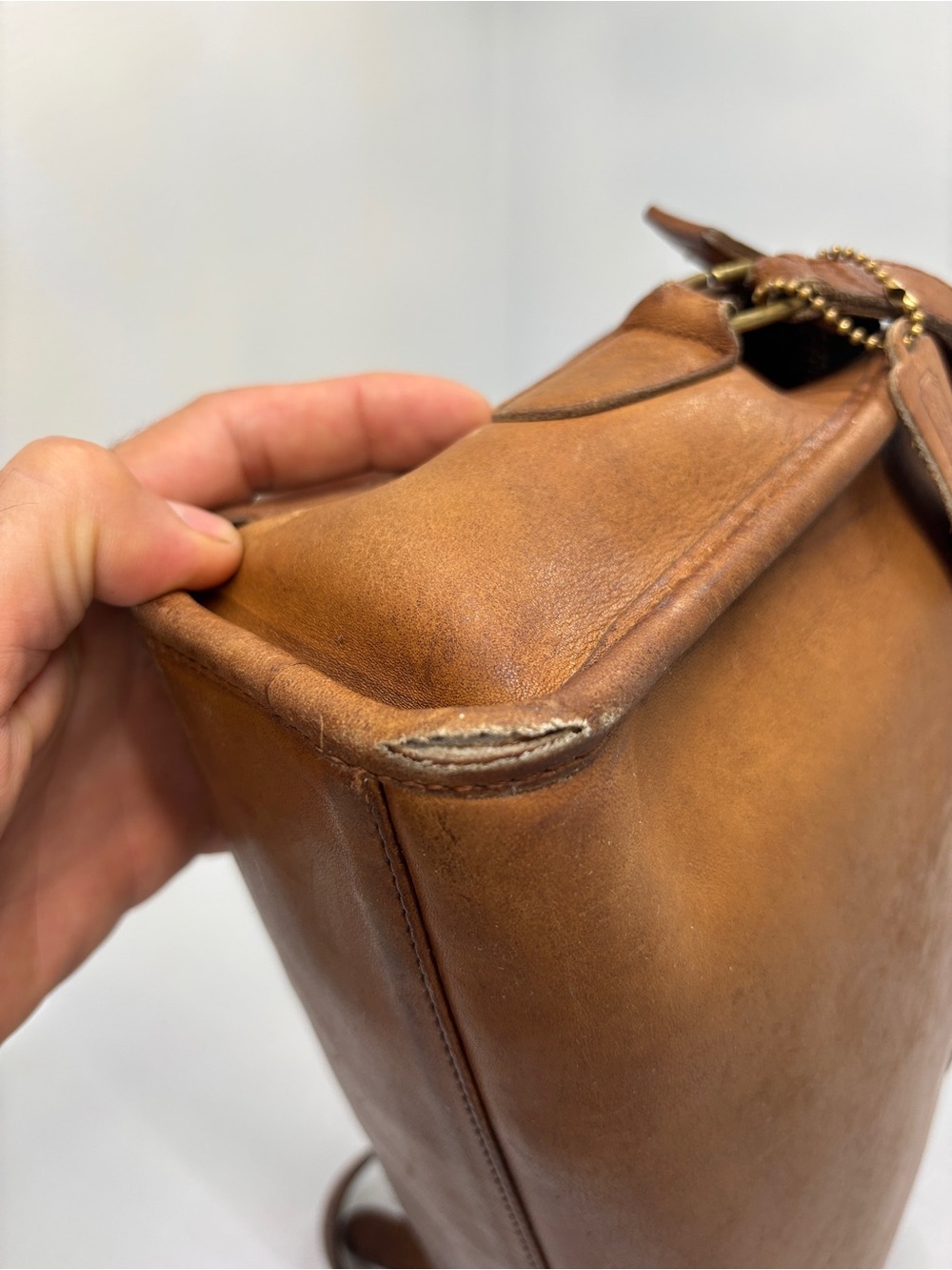 Vintage Coach 701-7336 Brown Leather Crossbody Bag - Picture 11 of 15
